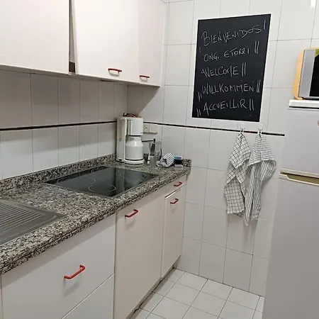 Apto Con Piscina Y Vistas Al Mar Appartement