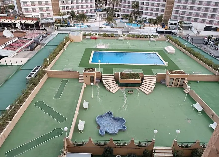 アパート Apto Con Piscina Y Vistas Al Mar ベニドルム